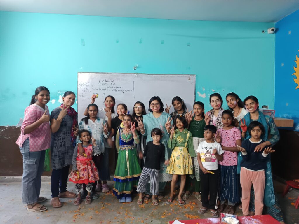राष्ट्र सेविका समिति, उमा शाखा (माधव नगर)ने महिला दिवस और होली मिलन समारोह का किया भव्य आयोजन
